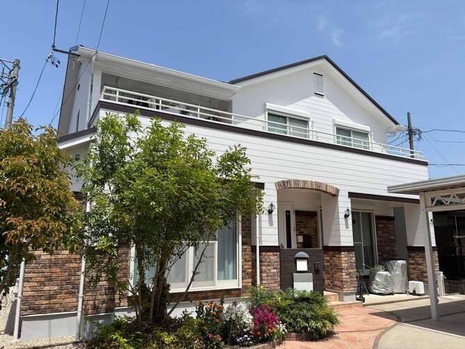 春日井市　Ｓ様邸　外壁塗装工事　コーキング打ち替え、打ち増し工事　屋根塗装工事　防水工事