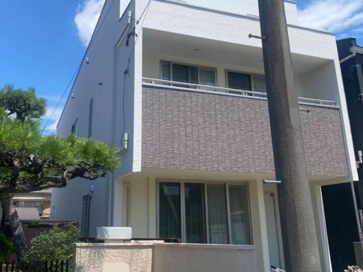 北区Ｔ様邸　外壁塗装工事　コーキング打ち替え、打ち増し工事　トップコート工事