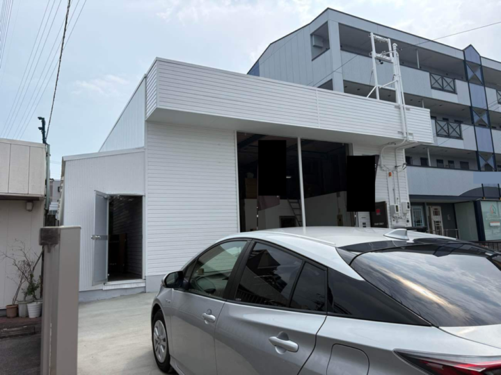 日進市Ｒ様邸　外壁塗装工事　屋根塗装工事　基礎塗装工事　土間コンクリート工事