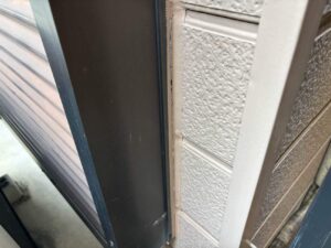 コーキング補修前の状態