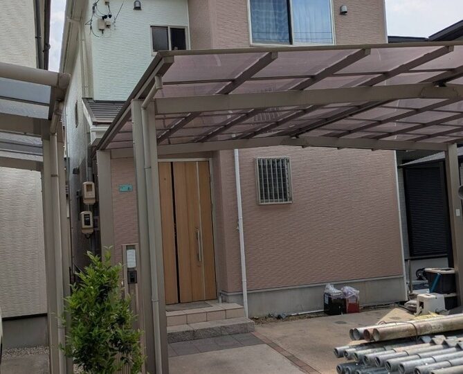 春日井市Ｓ様邸　外壁塗装工事　コーキング打ち替え、打ち増し工事　屋根塗装工事　ベランダトップコート工事